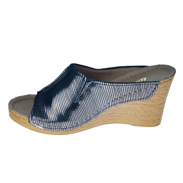 SKÓRZANE KLAPKI DAMSKIE WIELBUT 533 CZARNO-SREBRNE