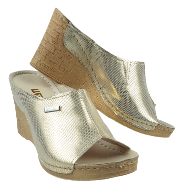 SKÓRZANE KLAPKI DAMSKIE WIELBUT 533 ZŁOTE