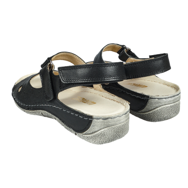 SKÓRZANE SANDAŁY DAMSKIE WIELBUT CZARNE 526