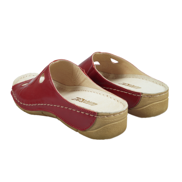 KLAPKI DAMSKIE SKÓRZANE CZERWONE WIELBUT 527