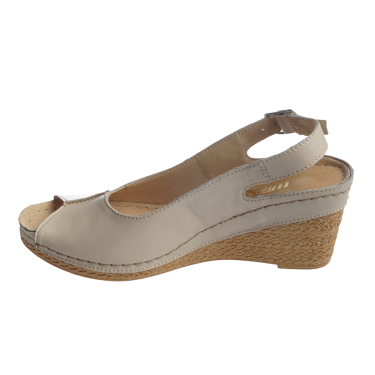 BEŻOWE SANDAŁY SKÓRZANE DAMSKIE WIEBUT 535