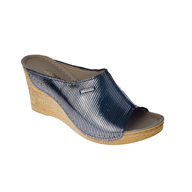 SKÓRZANE KLAPKI DAMSKIE WIELBUT 533 CZARNO-SREBRNE