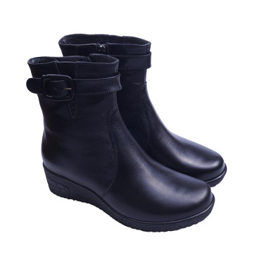 BOTKI DAMSKIE SKÓRZANE CZARNE K 247 WIELBUT