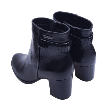 SKÓRZANE BOTKI DAMSKIE WIELBUT K 257 CZARNE