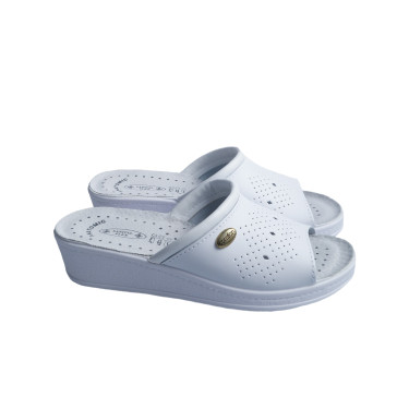 SKÓRZANE KLAPKI DAMSKIE SANITAL FLEX 698 ODKRYTE