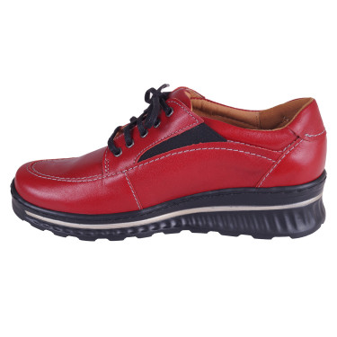 Półbuty damskie skórzane marki Wielbut, model 022 w kolorze czerwonym.