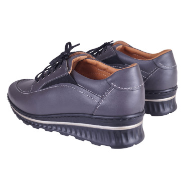 Półbuty damskie skórzane marki Wielbut, model 022 kolor popiel.