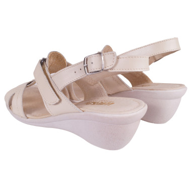 BEŻOWE SANDAŁY SKÓRZANE DAMSKIE WIELBUT 097