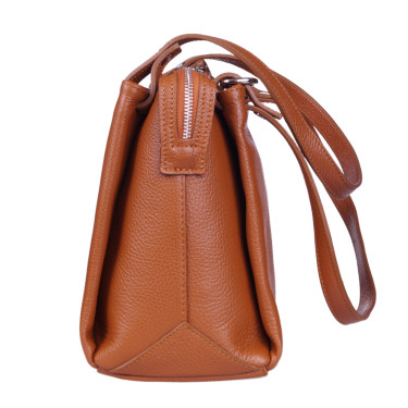 Skórzana torebka marki Vezze w kolorze rudym - elegancka i praktyczna torebka na co dzień