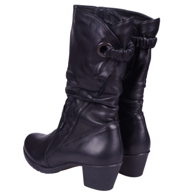 Komfortowe kozaki skórzane marki AXEL 4293 czarne