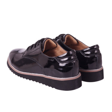 Półbuty damskie skórzane marki Filippo DP1514/23 BK