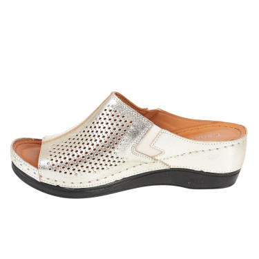 Klapki damskie na koturnie T. Sokolski AMI W22-518 złote