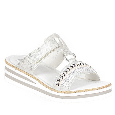 Klapki damskie Rieker V02M6-40 srebrne