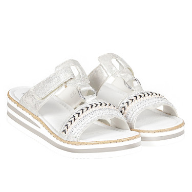 Klapki damskie Rieker V02M6-40 srebrne