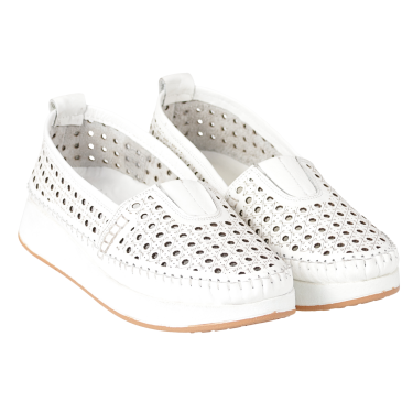 Półbuty damskie ażurowe T. Sokolski IZM VU85LAS Białe