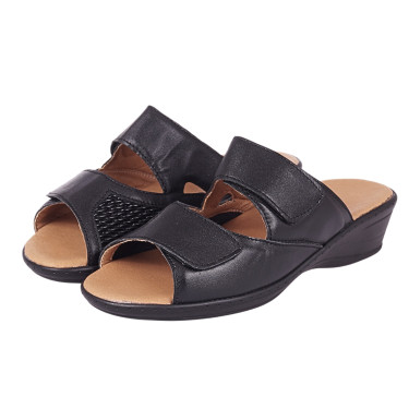 Klapki damskie skórzane WIELBUT 554 czarne